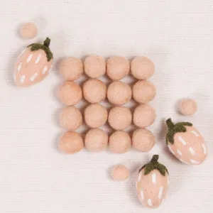 Cameo Felt Balls