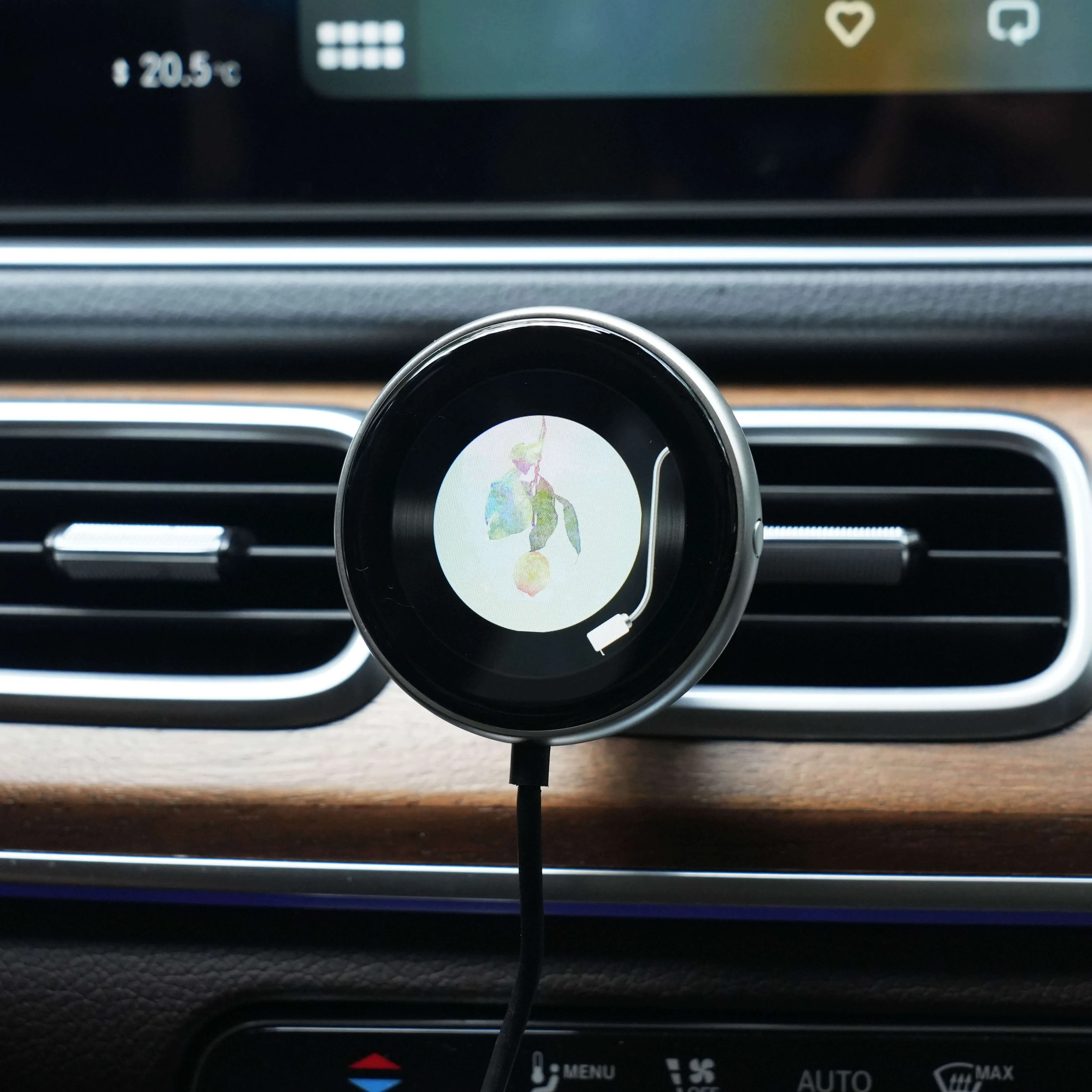 CarPlayClip Wireless CarPlay Adapter