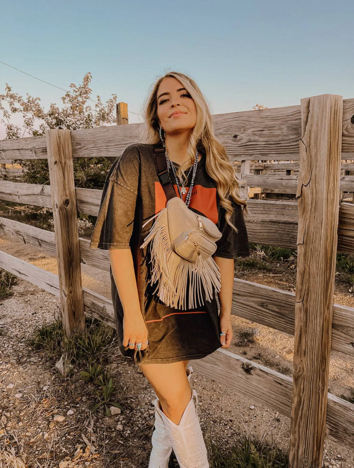 Creamy Fringe Crossbody Bag