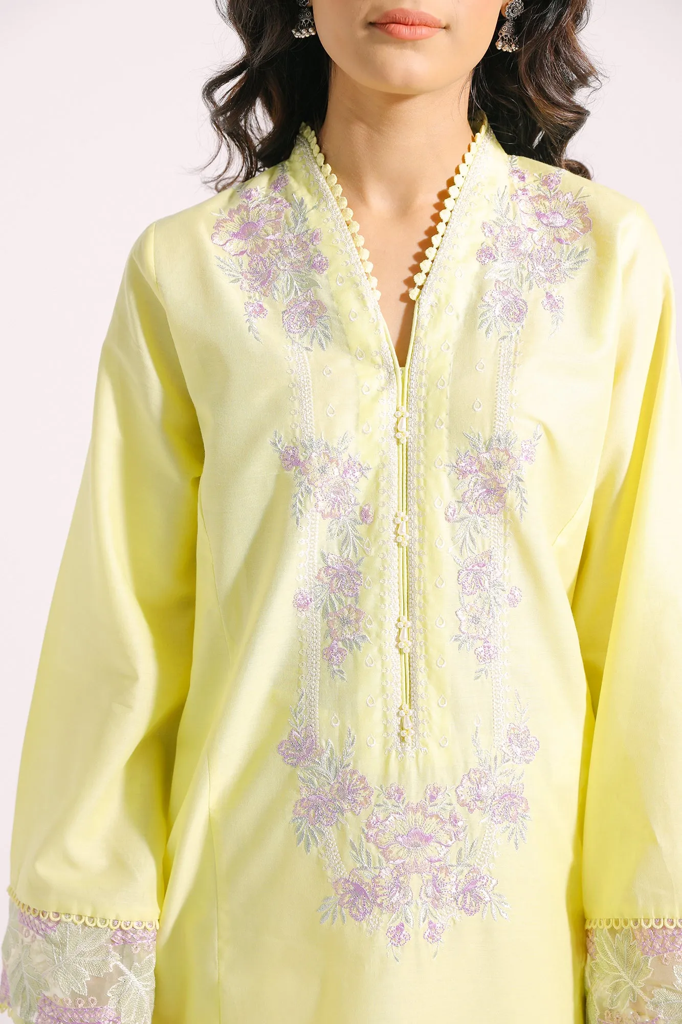 EMBROIDERED SHIRT (E1316/103/223)