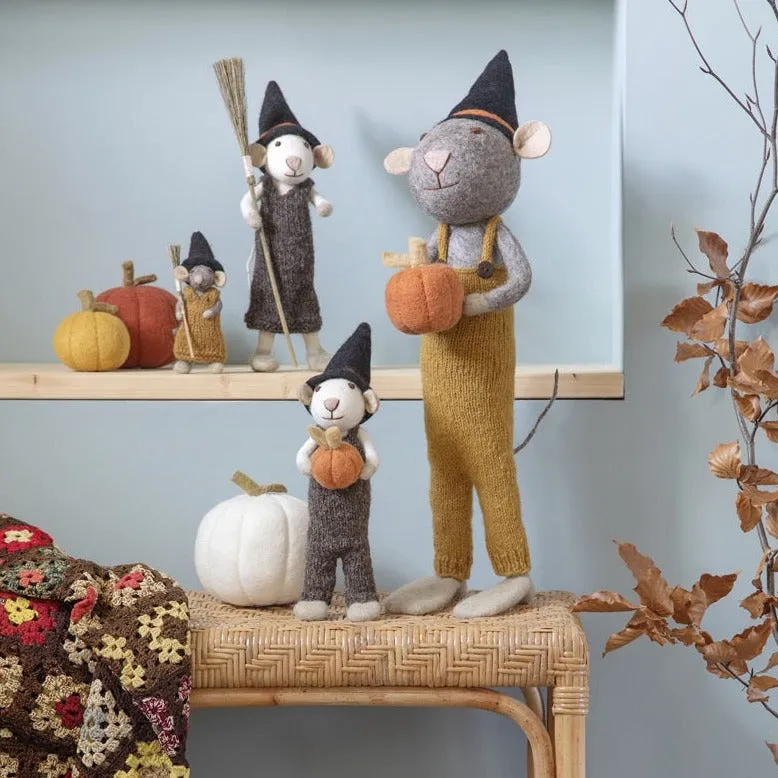 Fall and Halloween Figurine - Mouse with Broom (White) - Extra Large