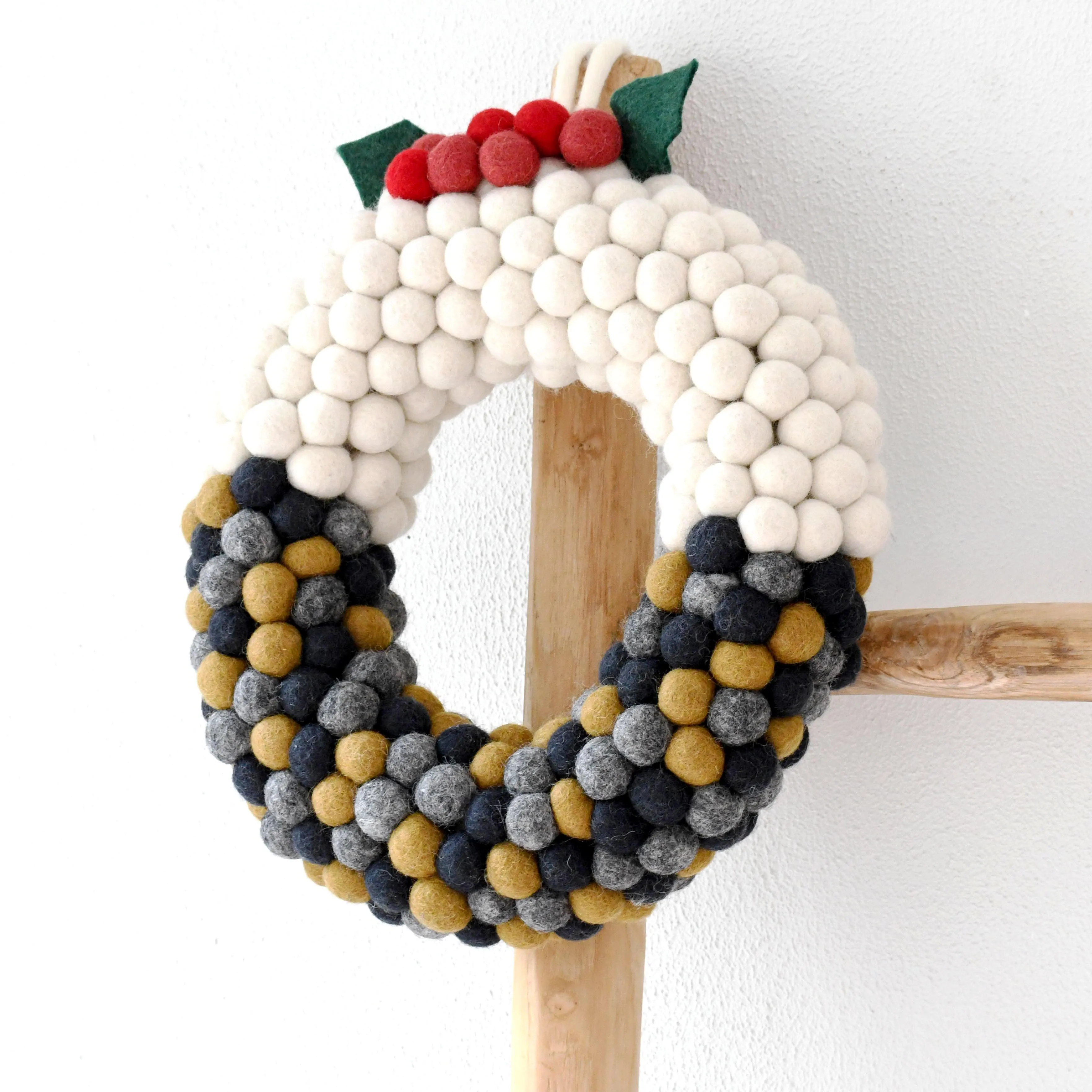 Felt Ball Christmas Pudding Wreath