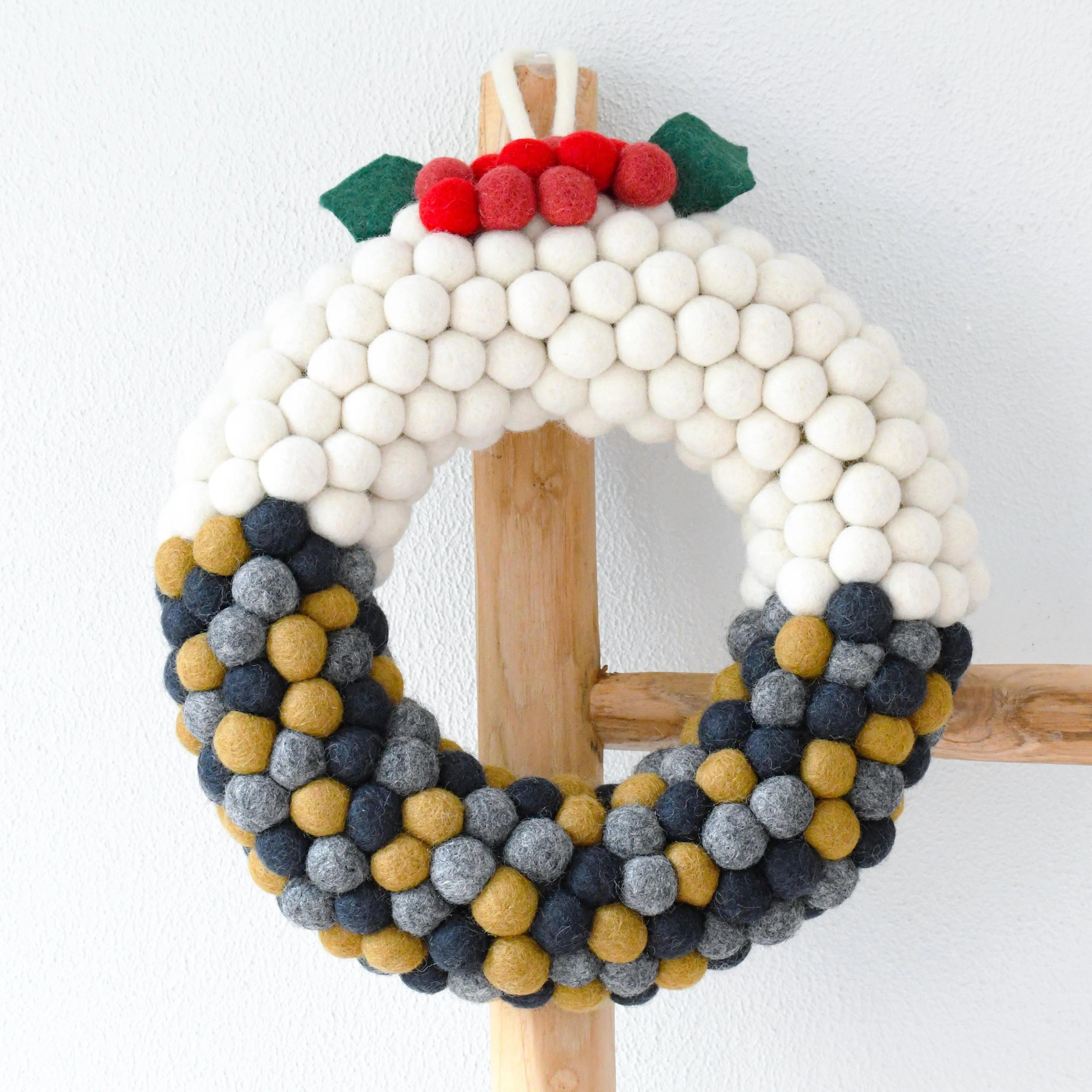 Felt Ball Christmas Pudding Wreath