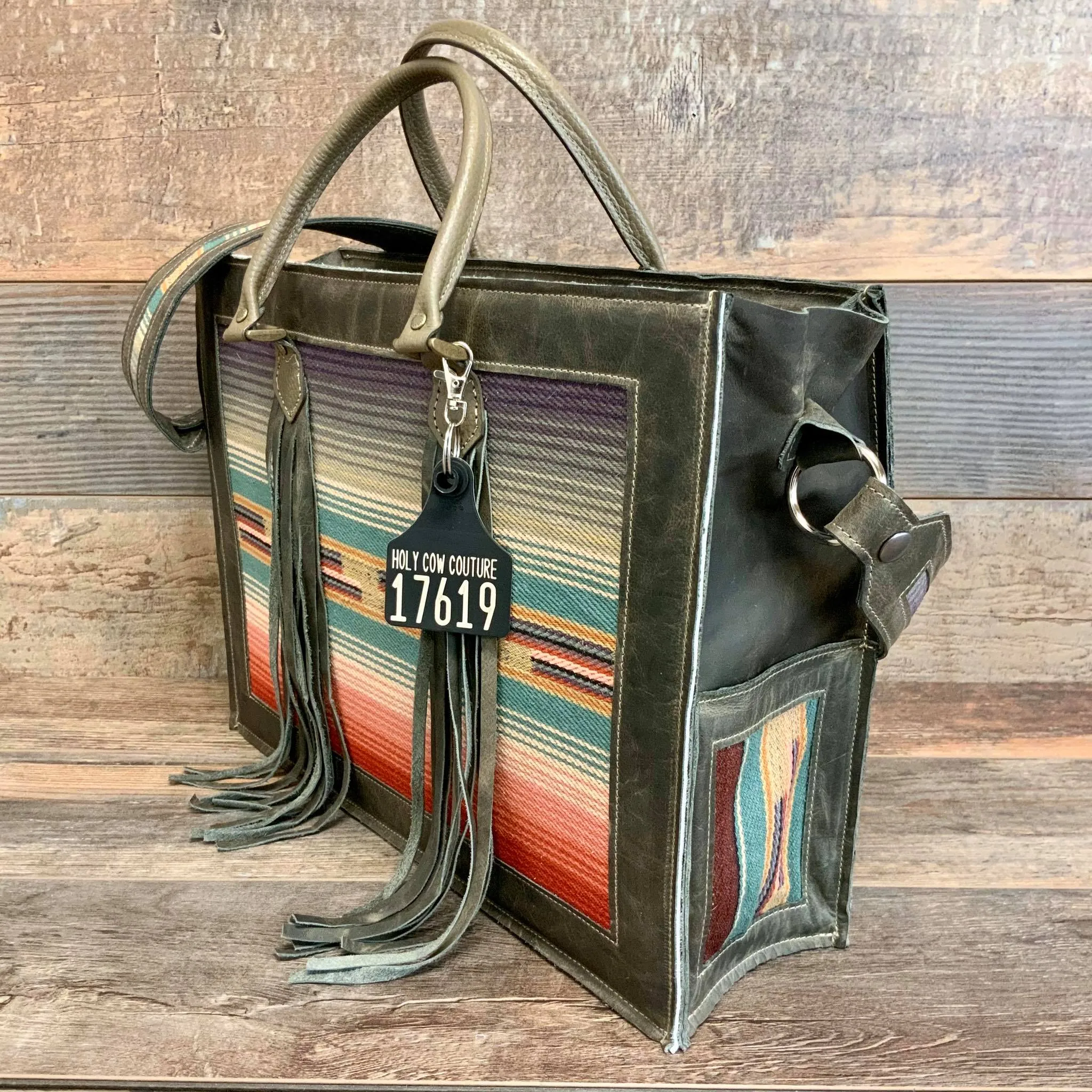 Get Outta Town Hybrid Tote - #17619