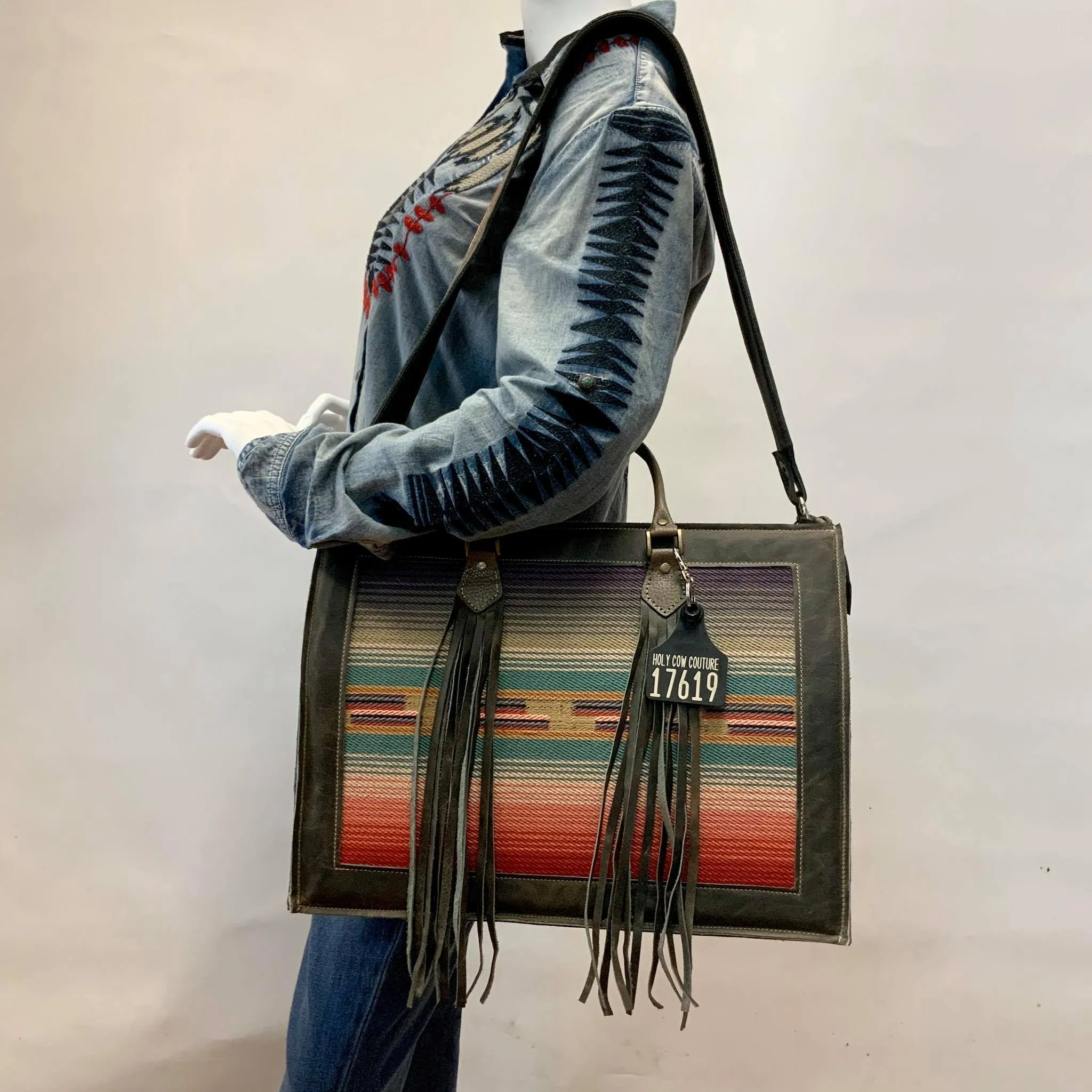 Get Outta Town Hybrid Tote - #17619