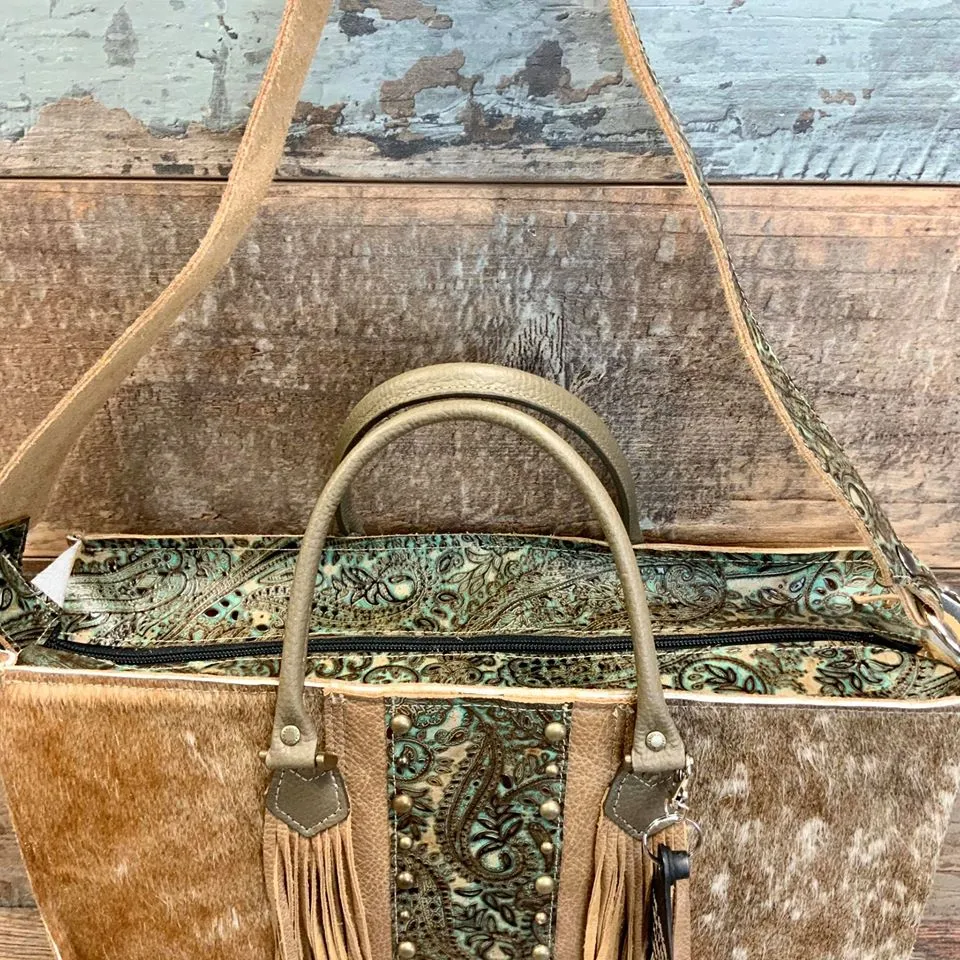 Get Outta Town Hybrid Tote - #18576