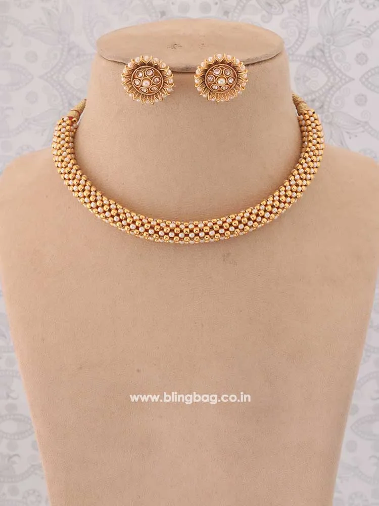 Golden Kansa Temple Jewellery Set