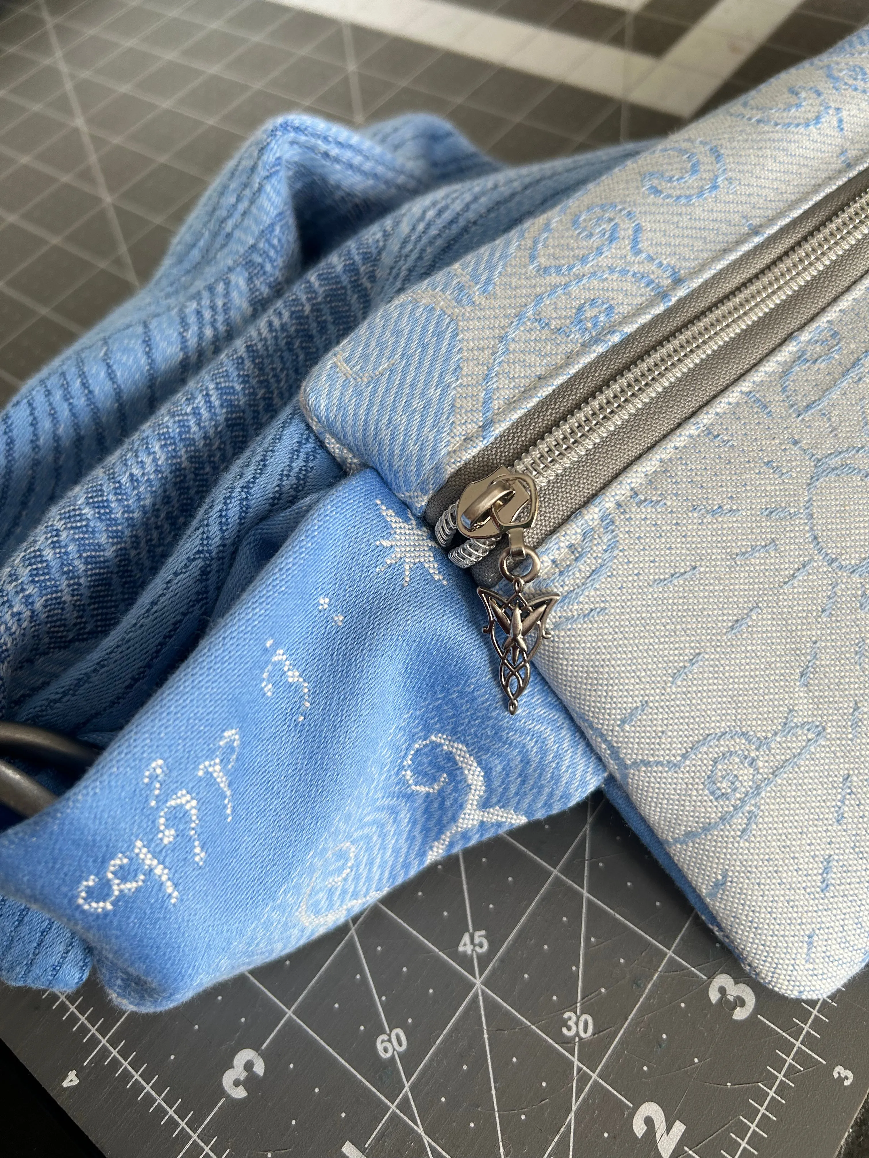 GreyHavens Ring Waist Hip Pouch/Crossbody