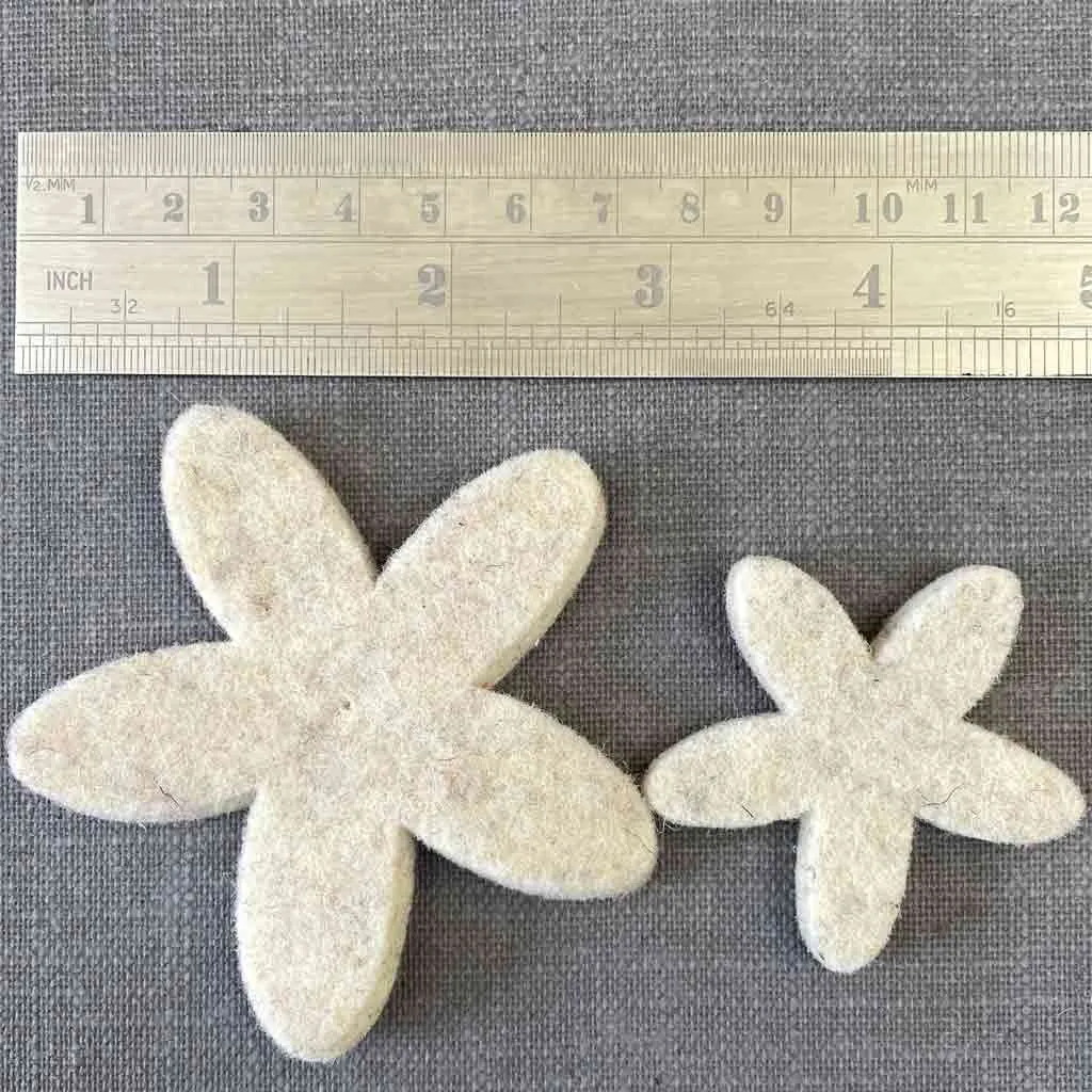 Joe's Toes Felt Daisy Flowers in Two Sizes