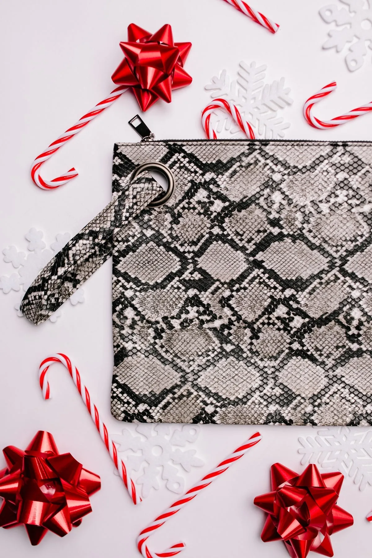 LAST ONE |2 colors| Grand Holiday Oversized Clutch
