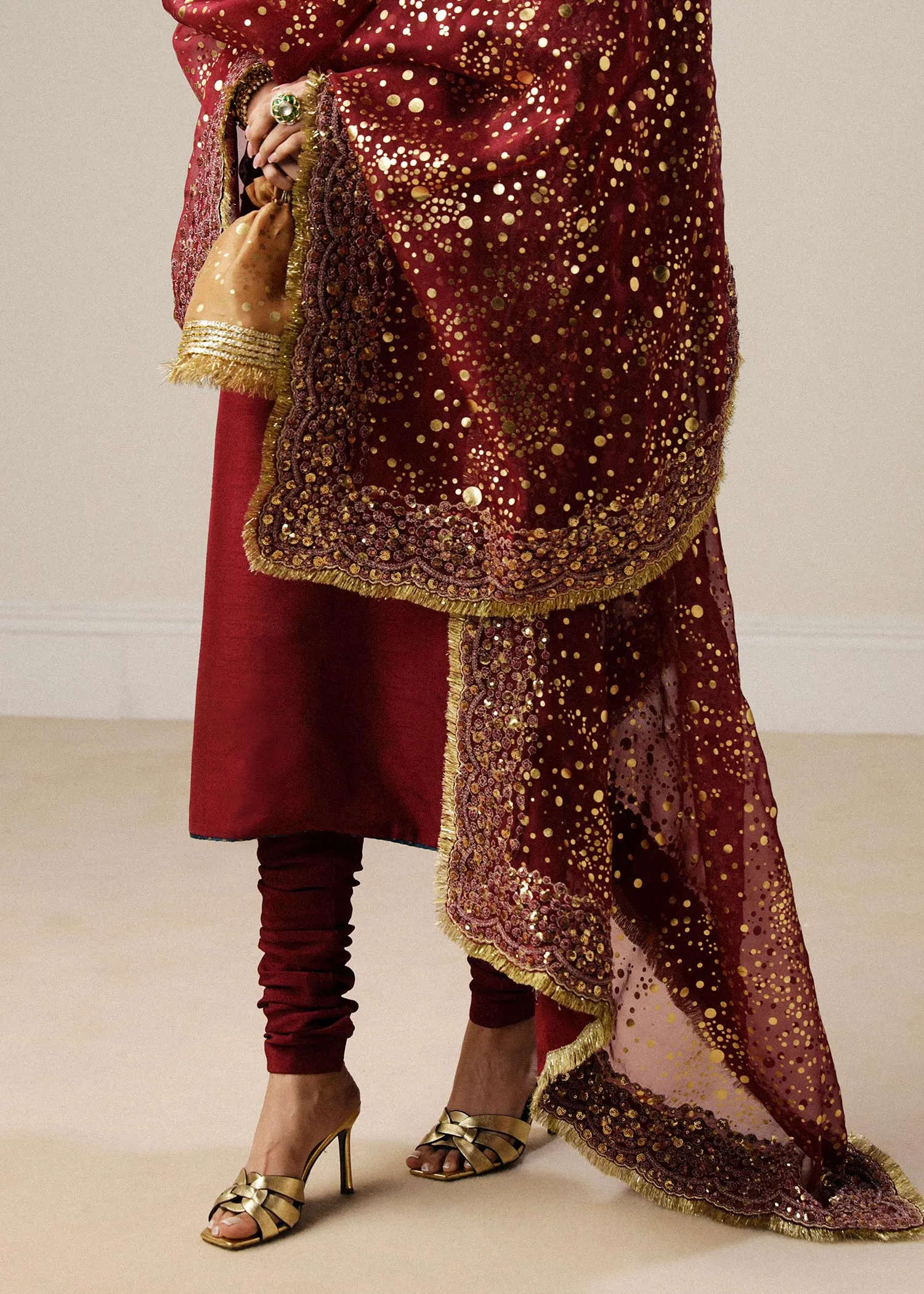 Luxury Pret Aw 24 - Surkh