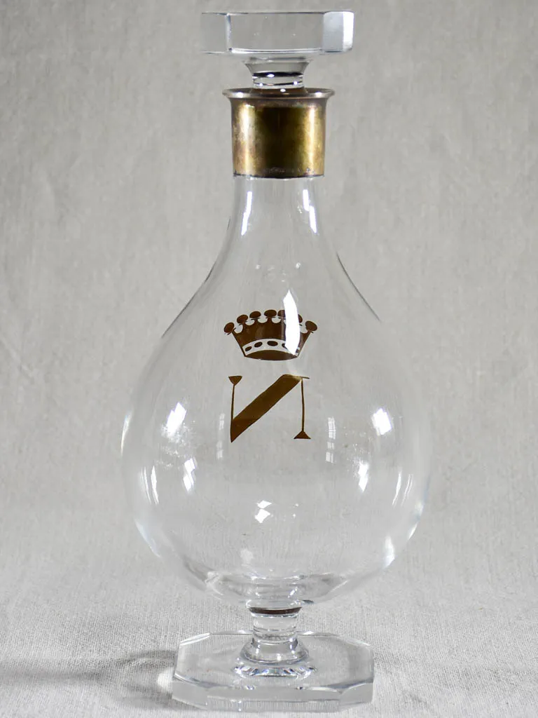 Napoleon III carafe in a glass dome