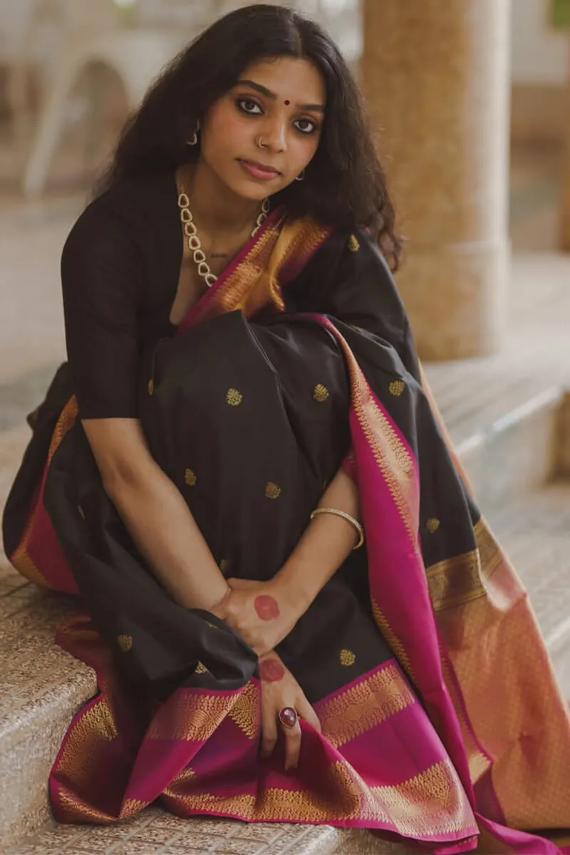 Ornate Black Soft Silk Saree With Resplendent Blouse Piece