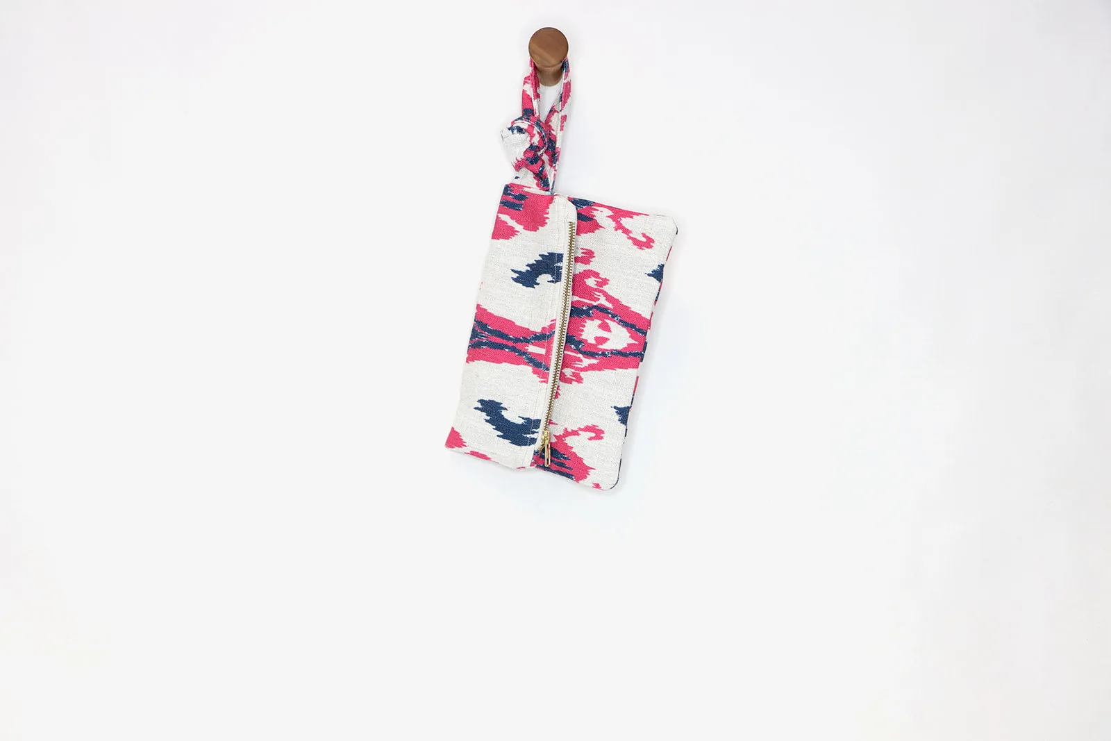 Raspberry Clutch