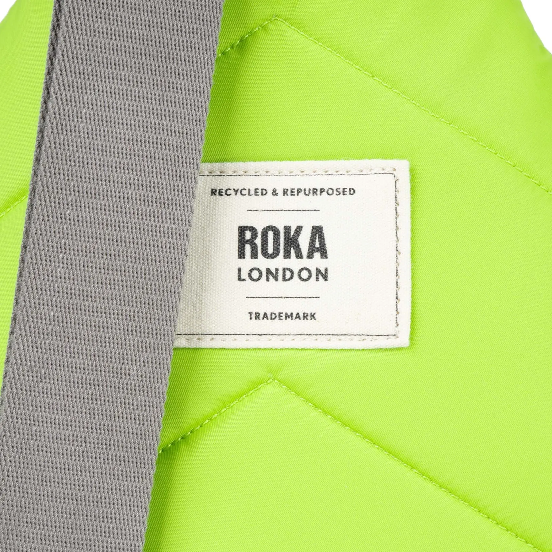 ROKA Willesden B XL Recycled Nylon Bag - Lime