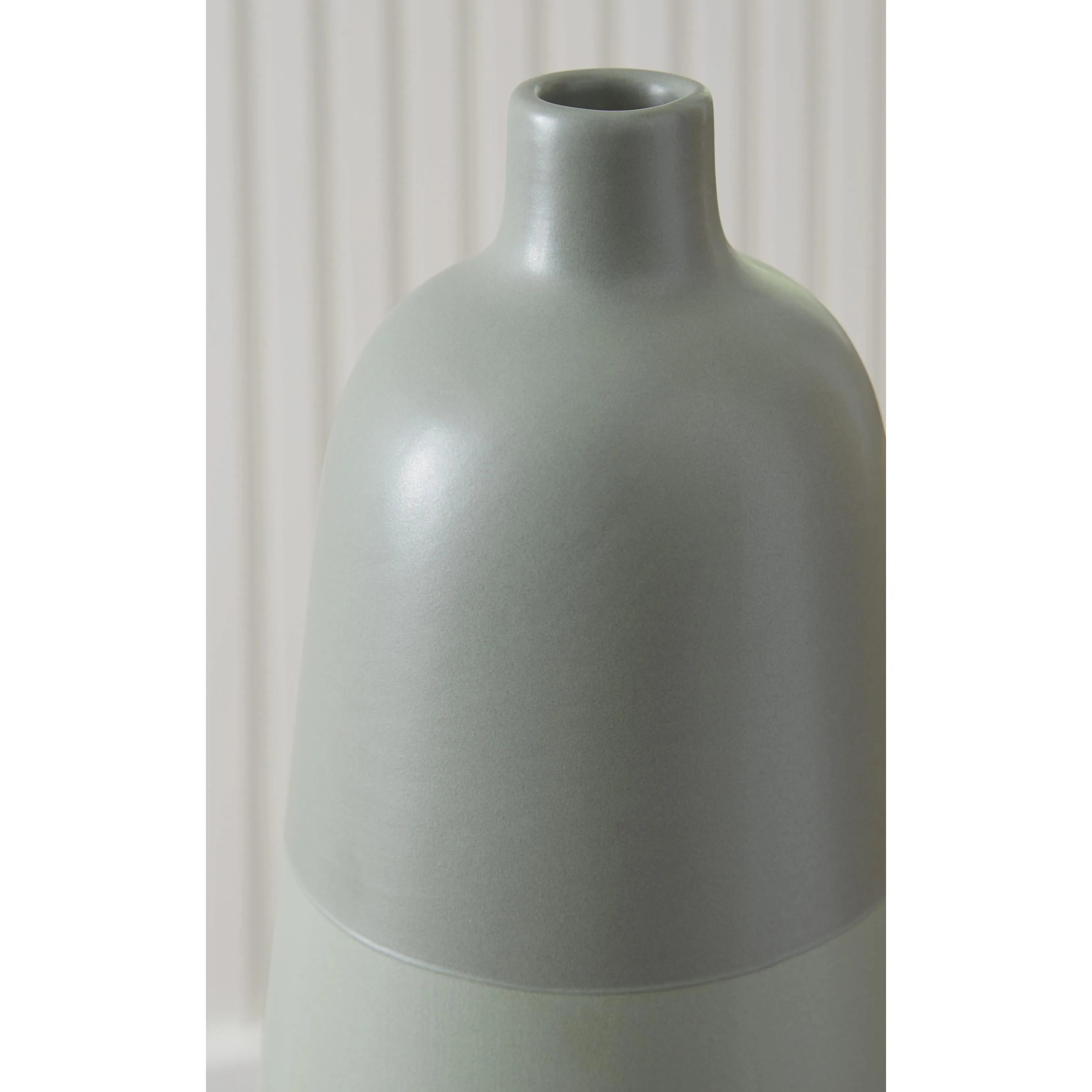 Signature Design by Ashley Peerland A2000656 Vase