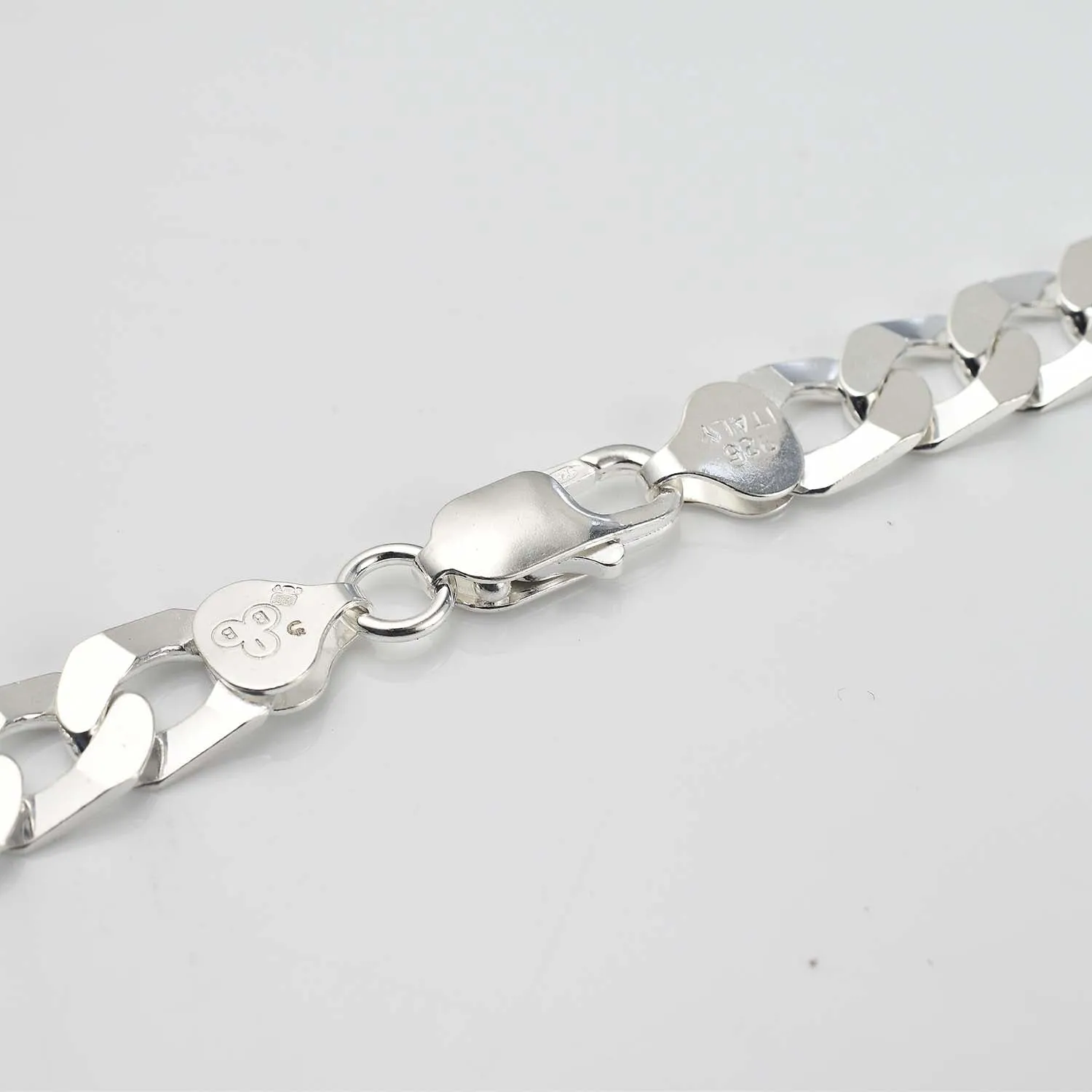 Sleek Square Curb Chain