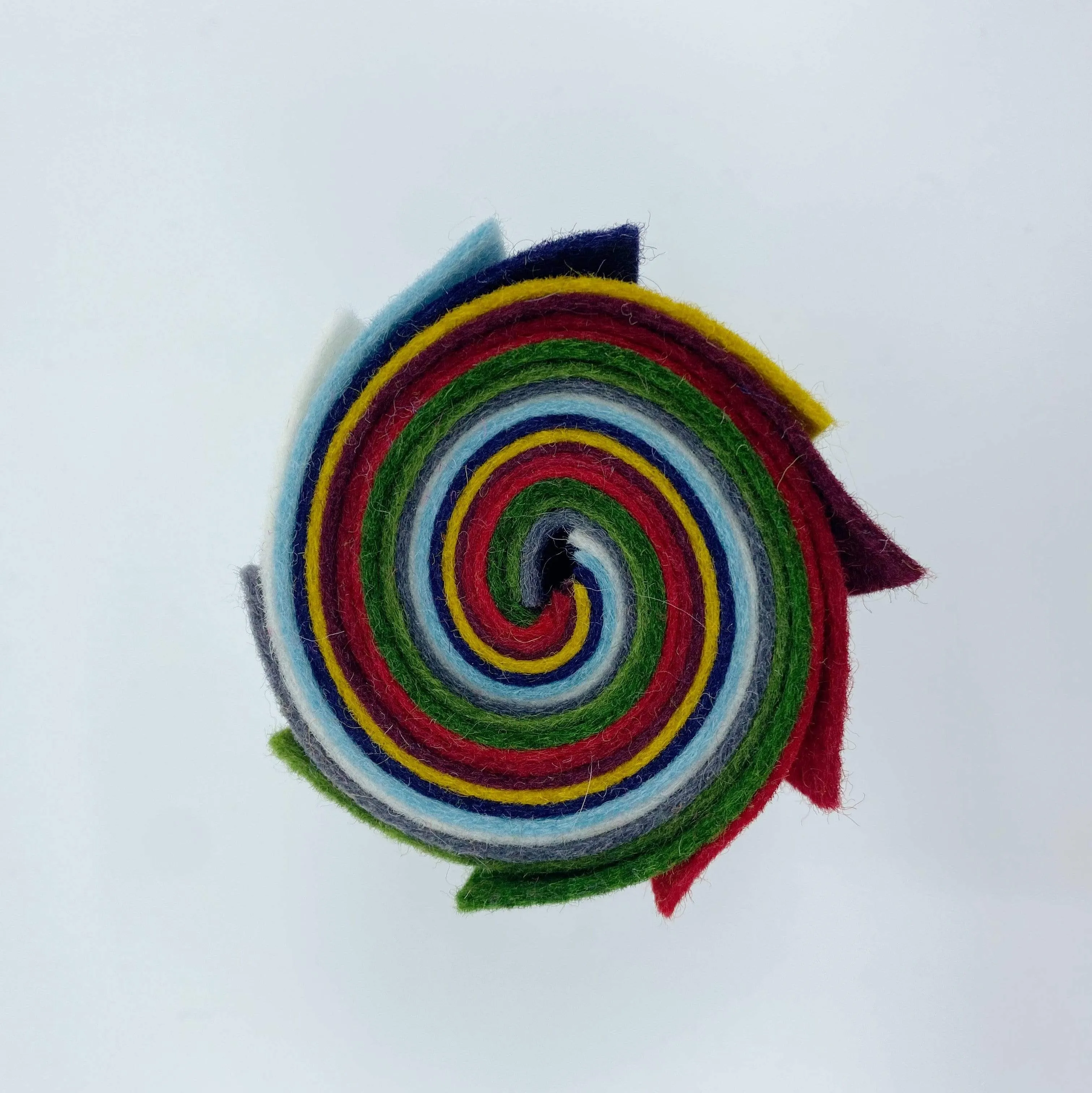 Small Wool Felt Roll - Vintage Holiday
