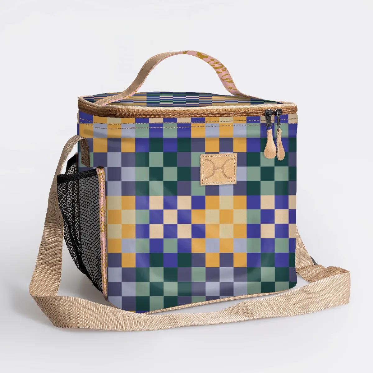 Snack Box Cooler Laminated Fabric Hard Plastic Inner