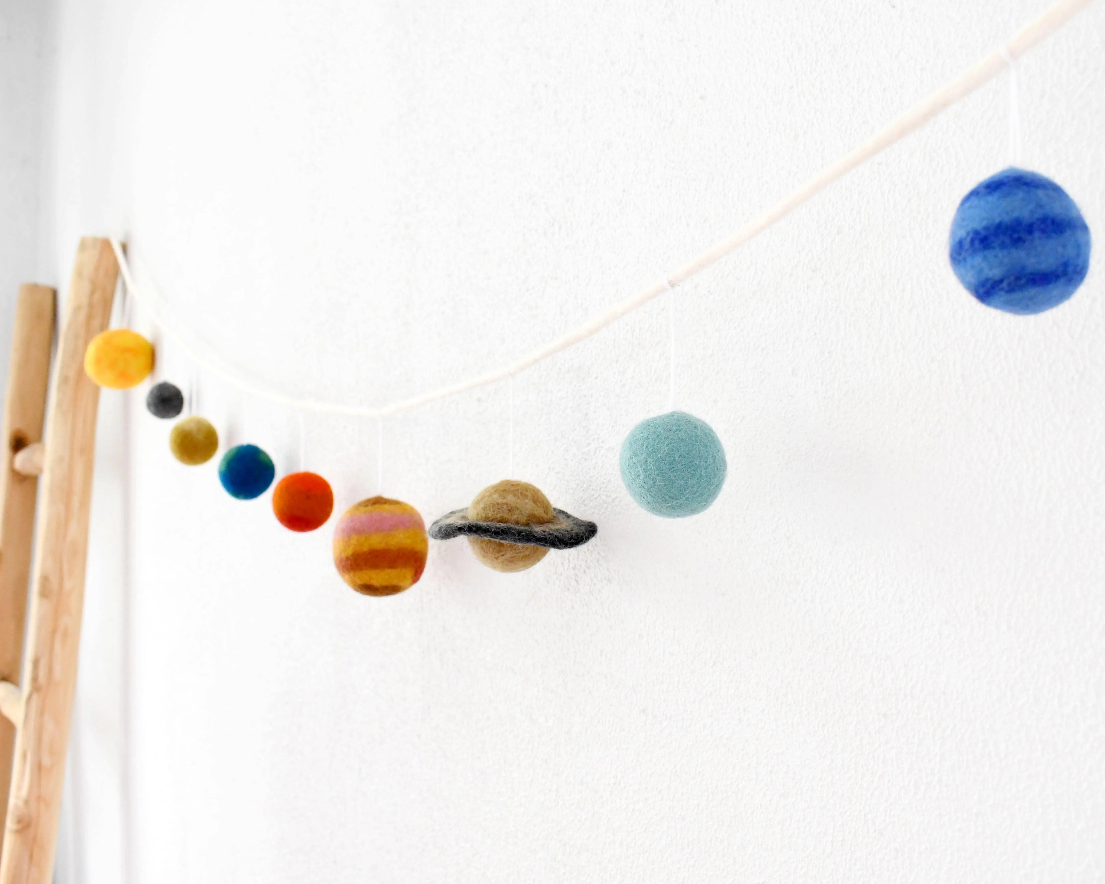 Solar System Space Garland