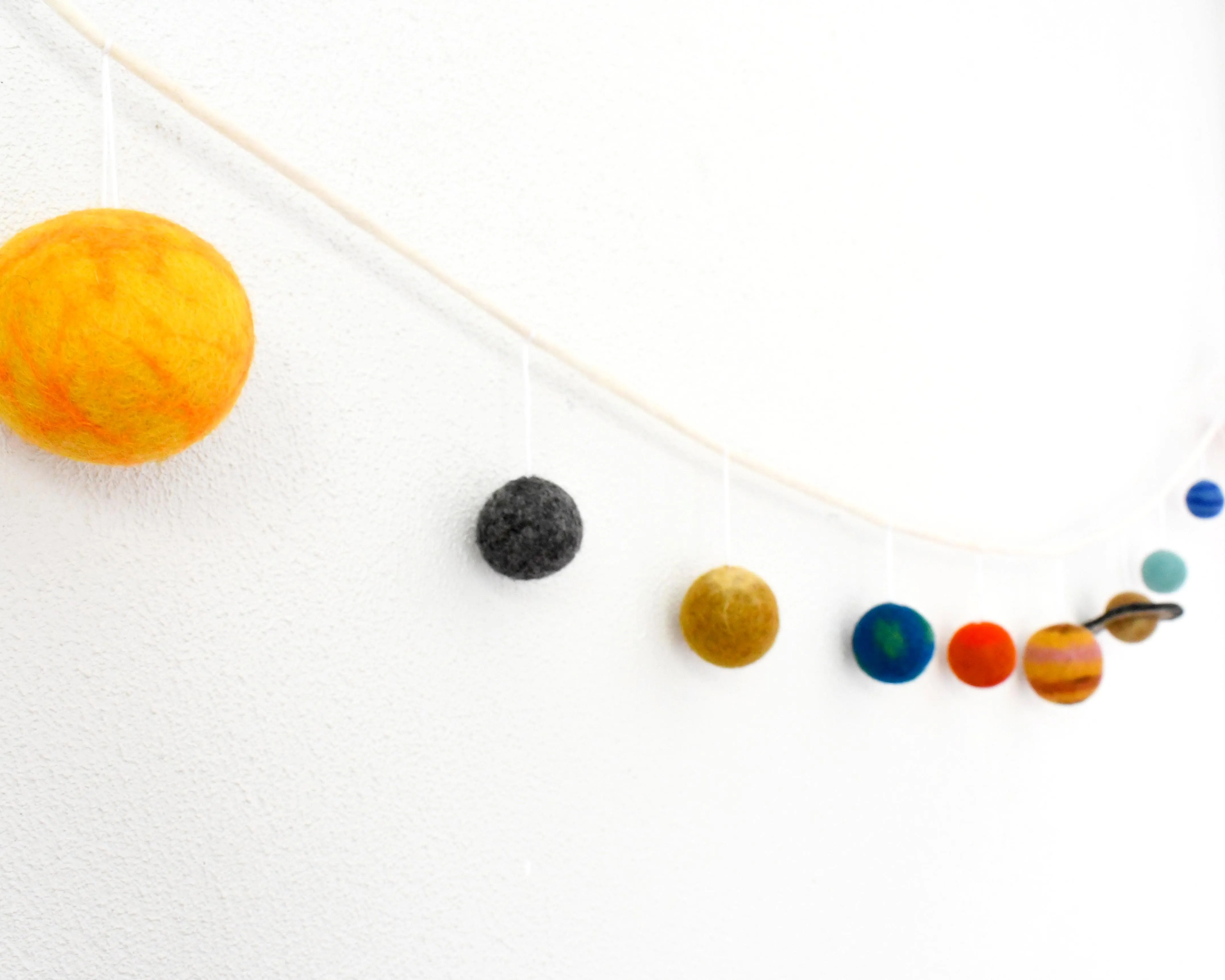 Solar System Space Garland