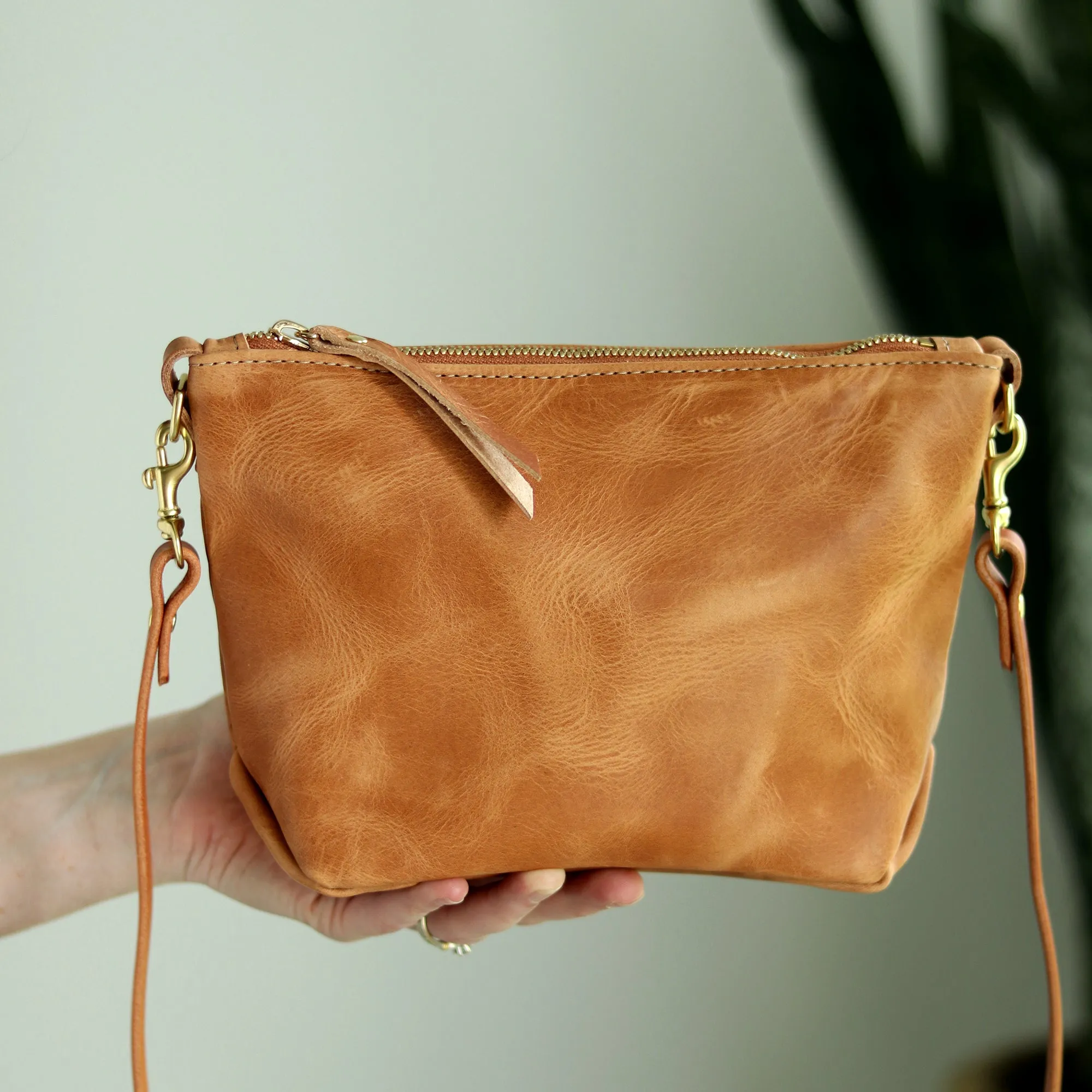 Summer Seconds Sale - Small Leather Convertible Crossbody Clutch Bag - Honey Brown Pull Up No. 1