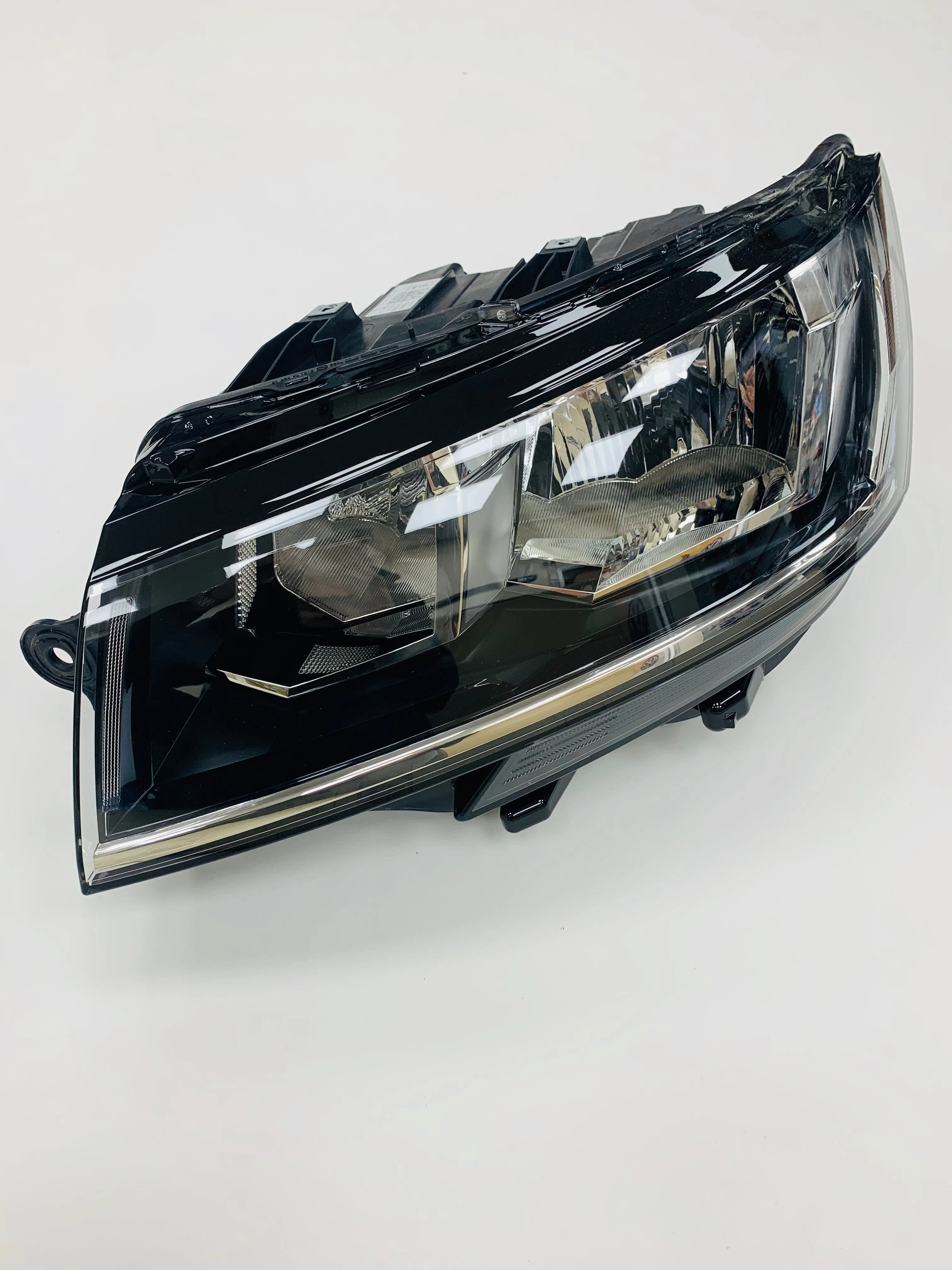 T6.1 Genuine VW headlights 20 Onwards